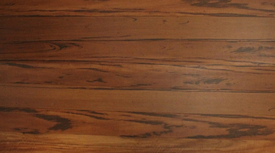 虎斑木實(shí)木地板定制