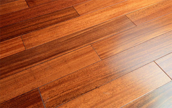 實(shí)木地板為什么會(huì)產(chǎn)生響聲？