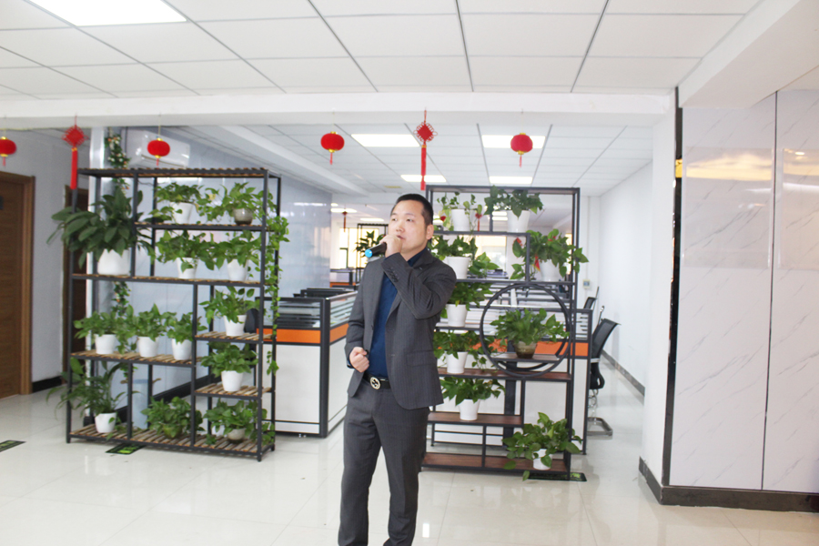 8-9月員工表彰大會(huì)